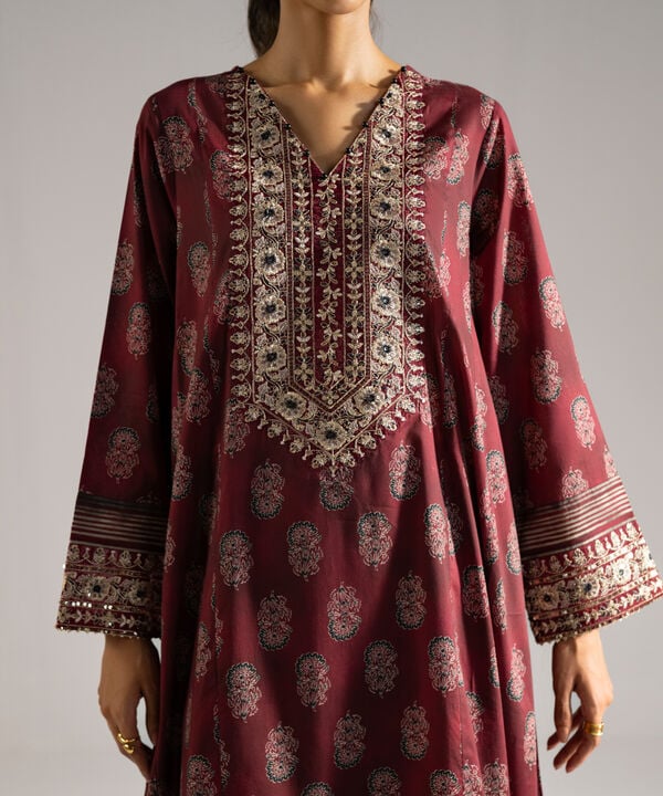3 Piece - Embroidered Lawn Suit