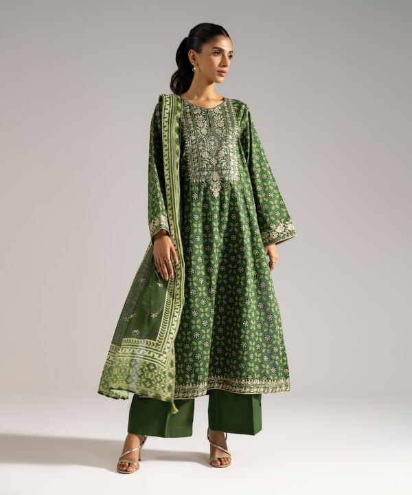 3 Piece - Embroidered Lawn Suit