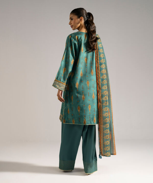3 Piece - Embroidered Lawn Suit