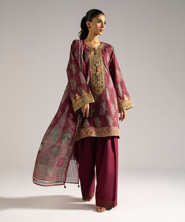 3 Piece - Embroidered Lawn Suit