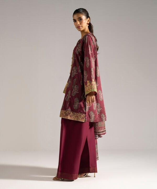 3 Piece - Embroidered Lawn Suit