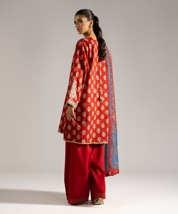 3 Piece - Embroidered Lawn Suit