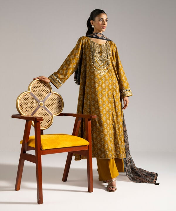 3 Piece - Embroidered Lawn Suit