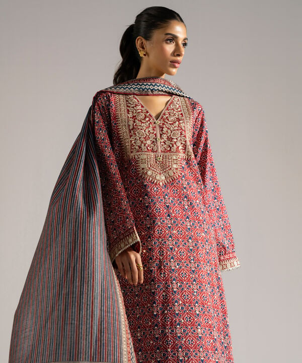 3 Piece - Embroidered Lawn Suit