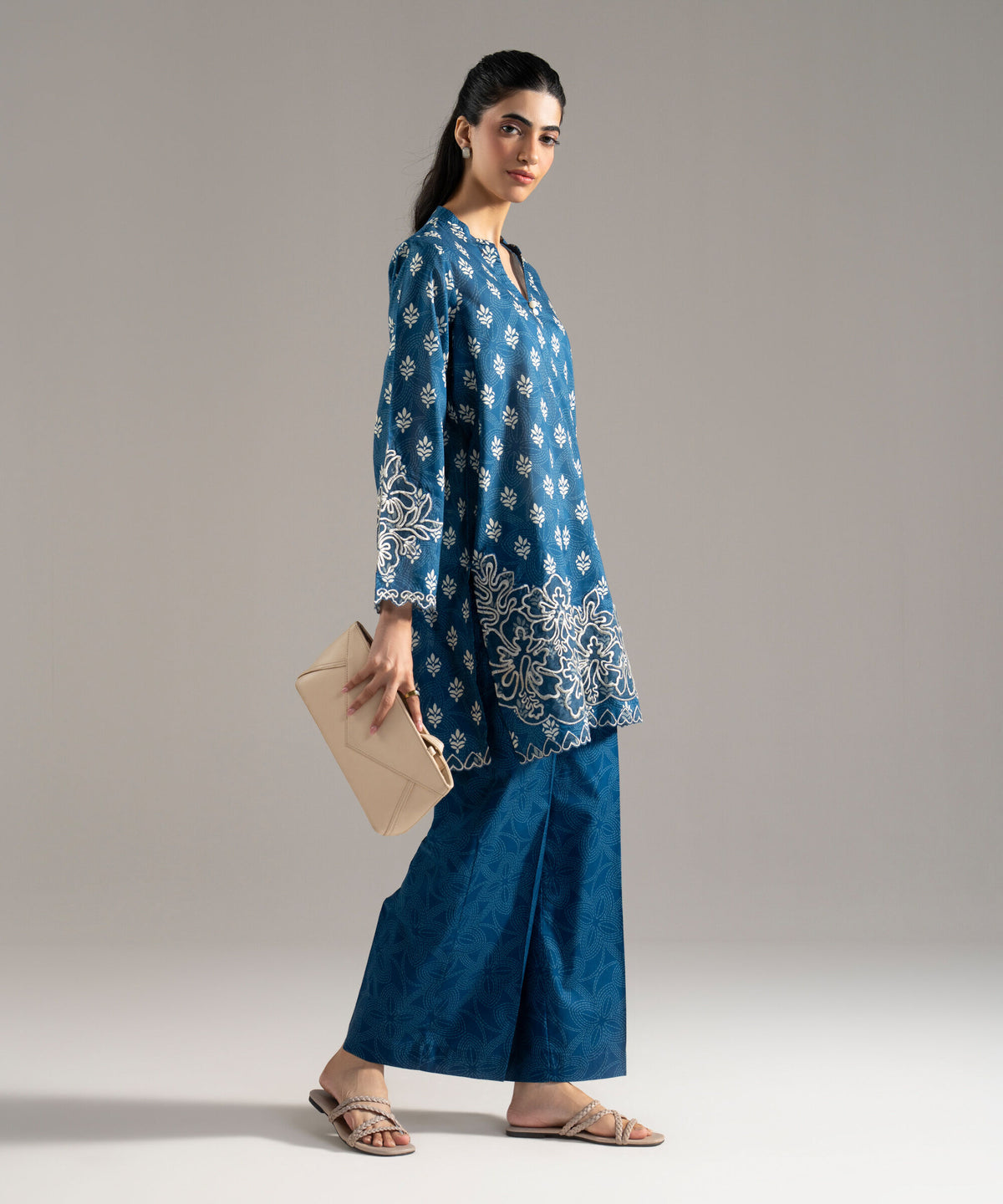 2 Piece - Embroidered Lawn Suit PRW26SSTV106