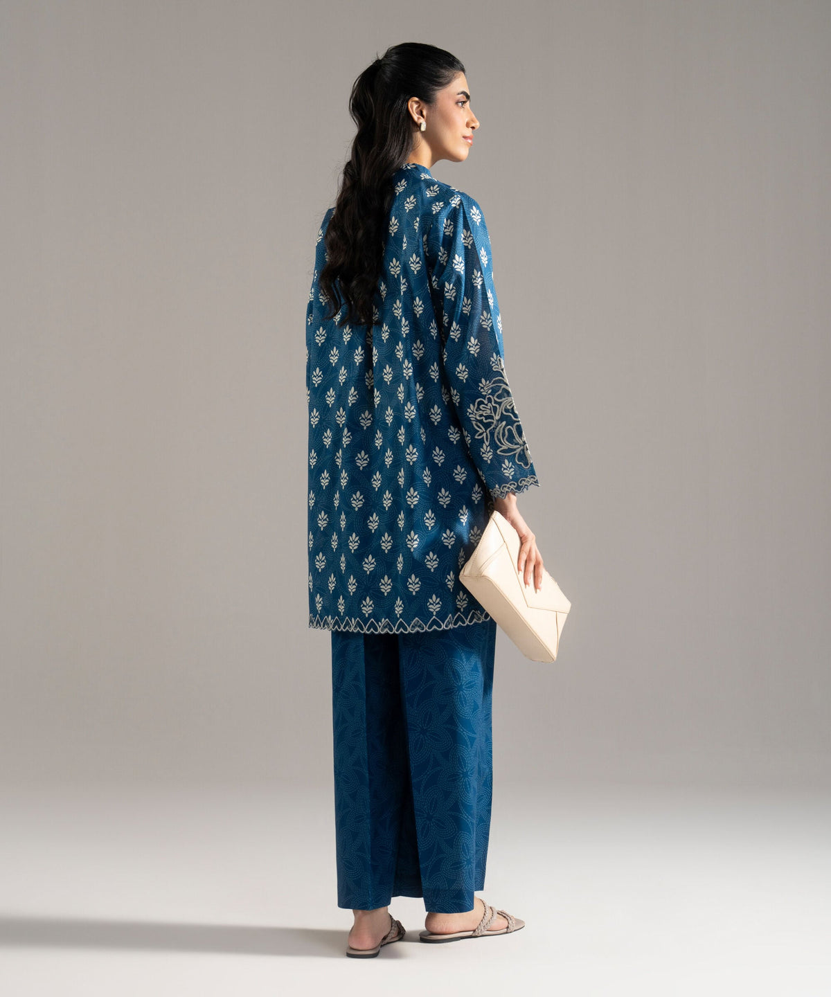 2 Piece - Embroidered Lawn Suit PRW26SSTV106