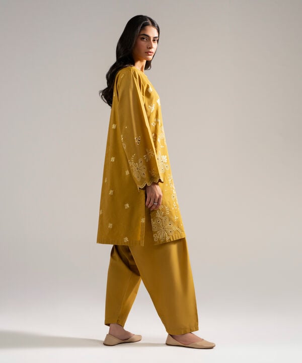 2 Piece - Embroidered Jacquard Suit