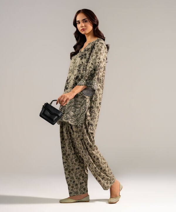 2 Piece - Embroidered Arabic Dobby Suit
