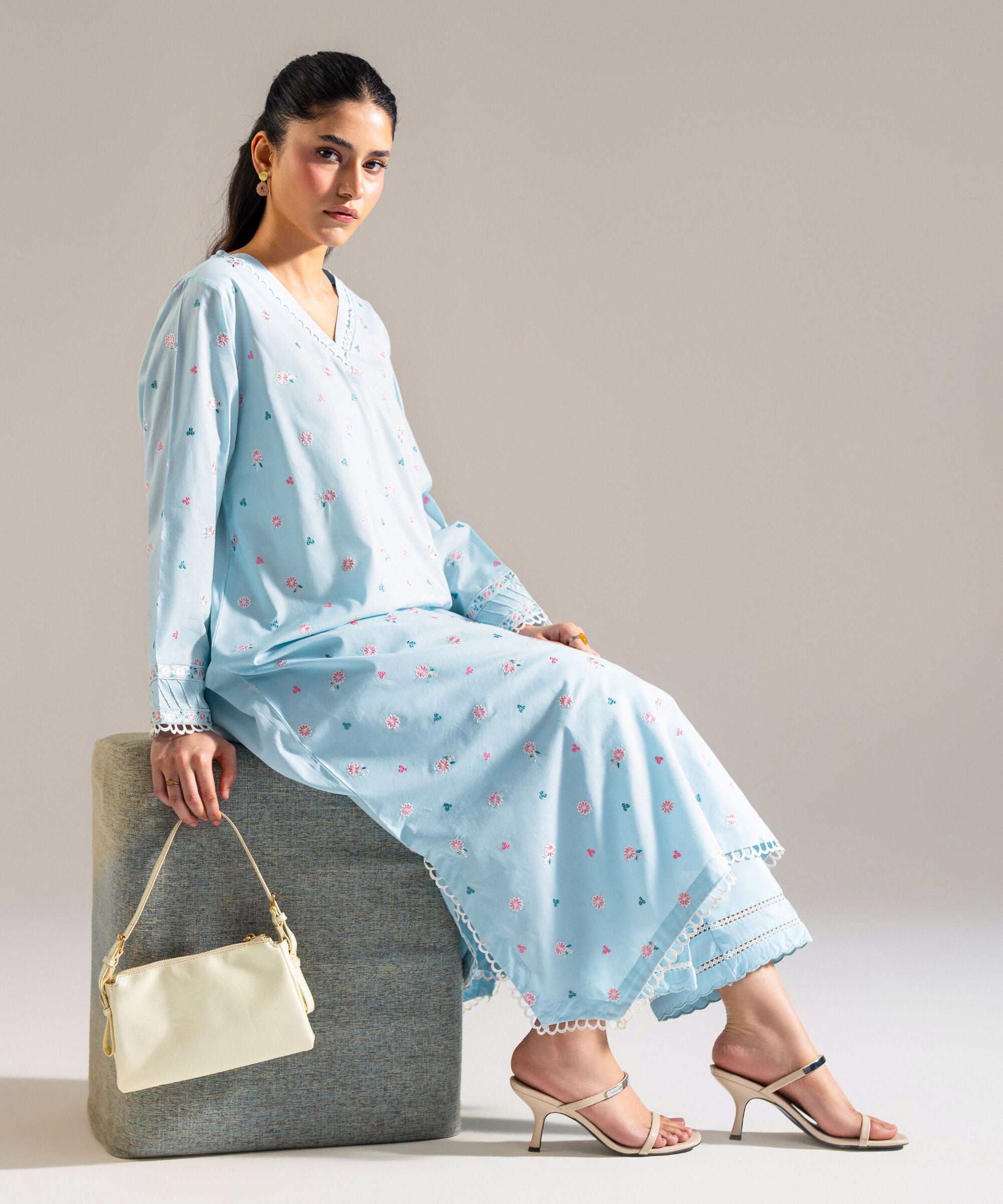 2 Piece - Embroidered Lawn Suit PRW26SSTV917