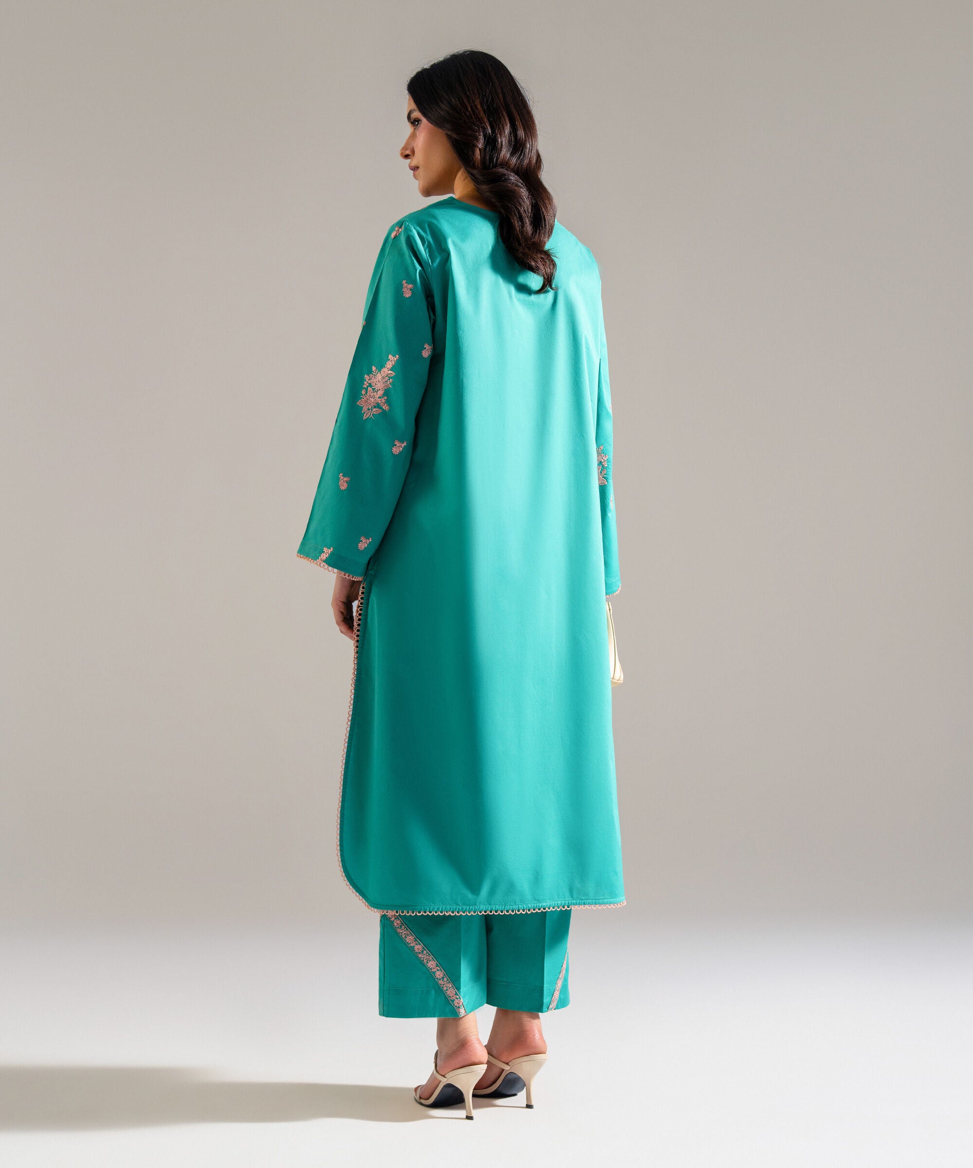 2 Piece - Embroidered Lawn Suit PRW26SSTV920