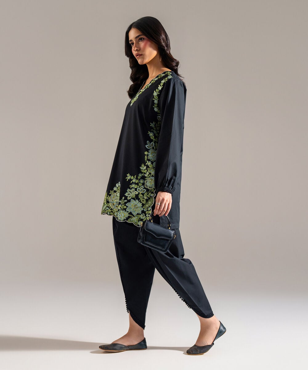 2 Piece - Embroidered Lawn Suit PRW26SSTV922
