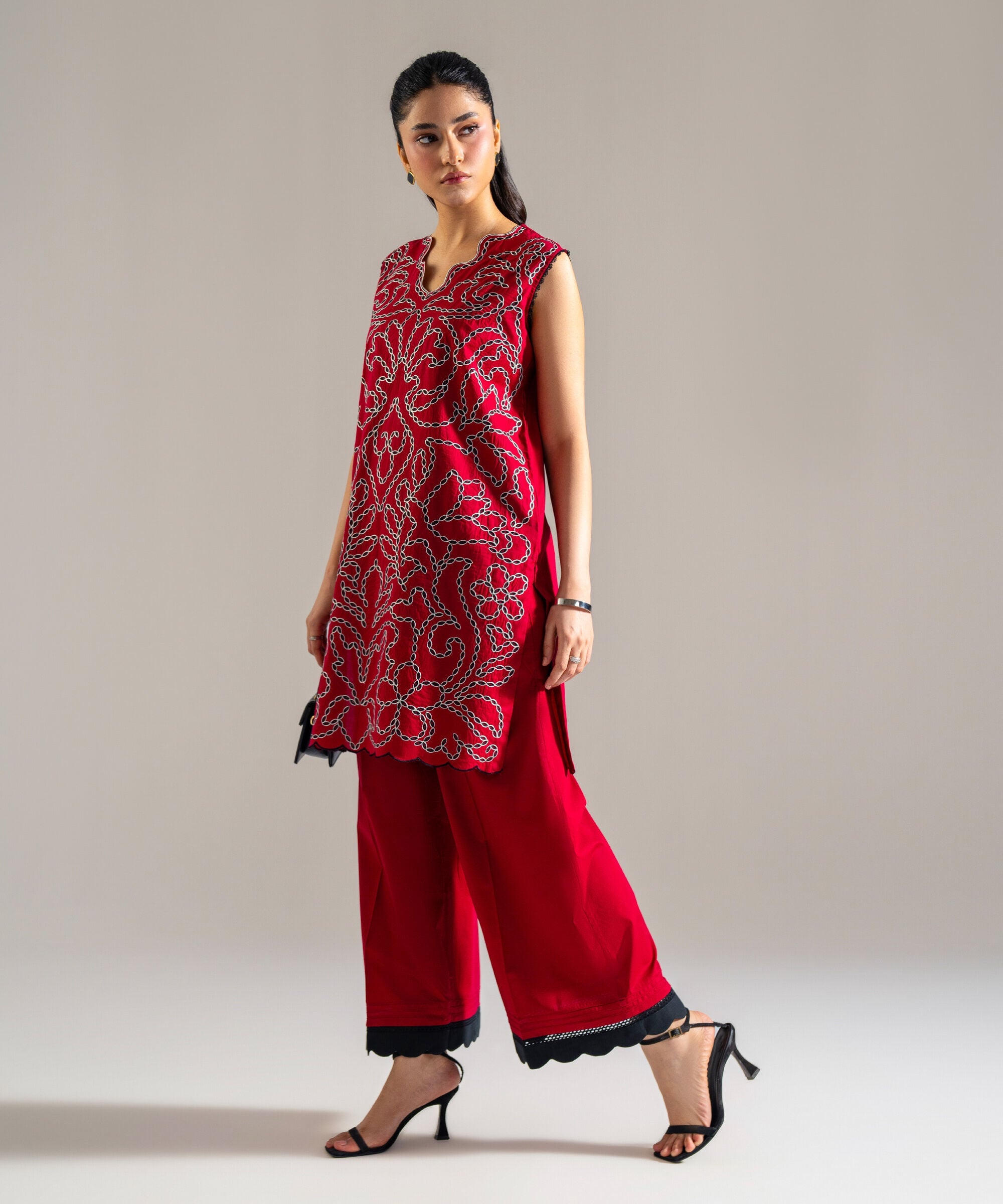 2 Piece - Embroidered Lawn Suit PRW26SSTV924