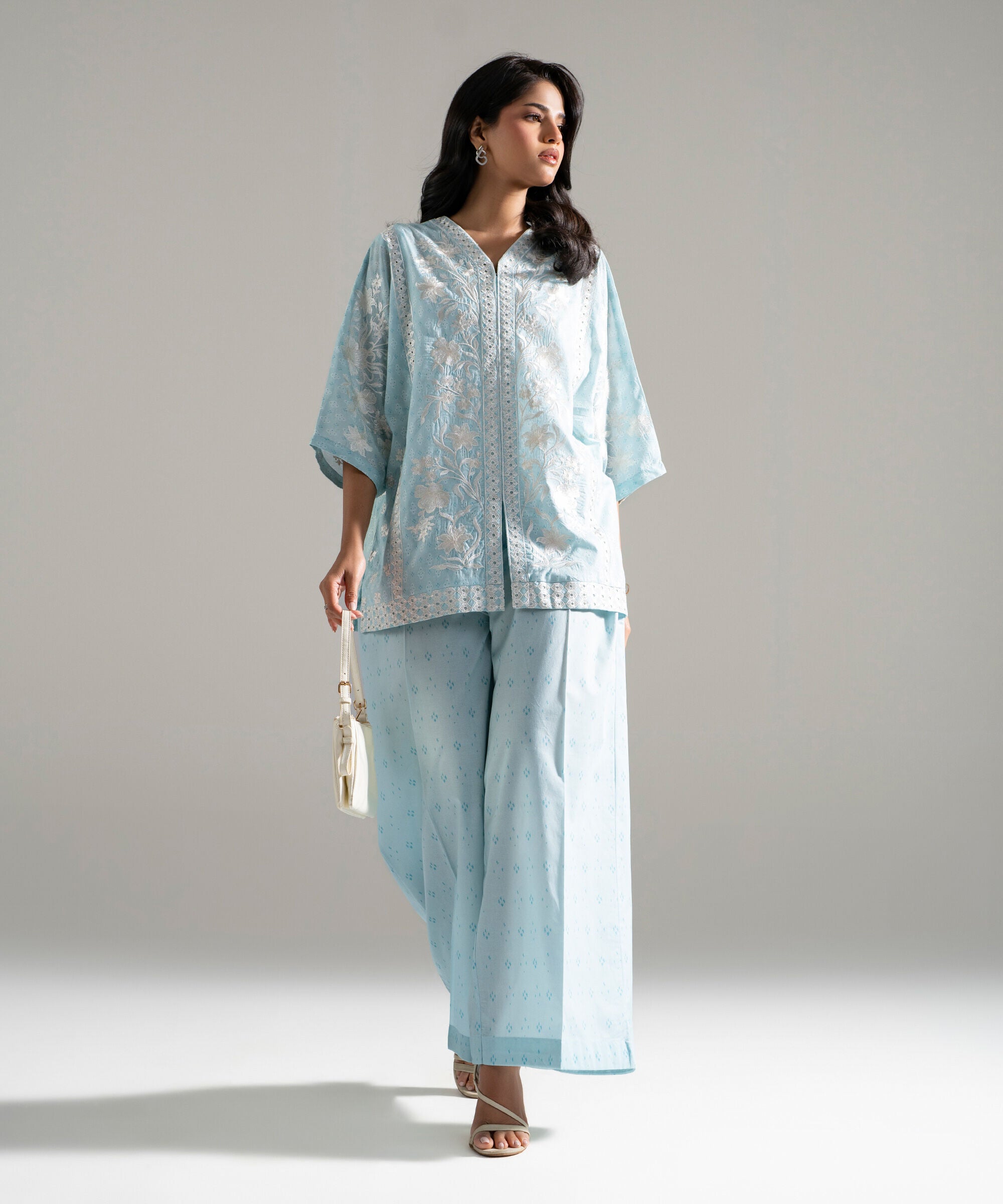 2 Piece - Embroidered Lawn Suit PRW26SSTV963