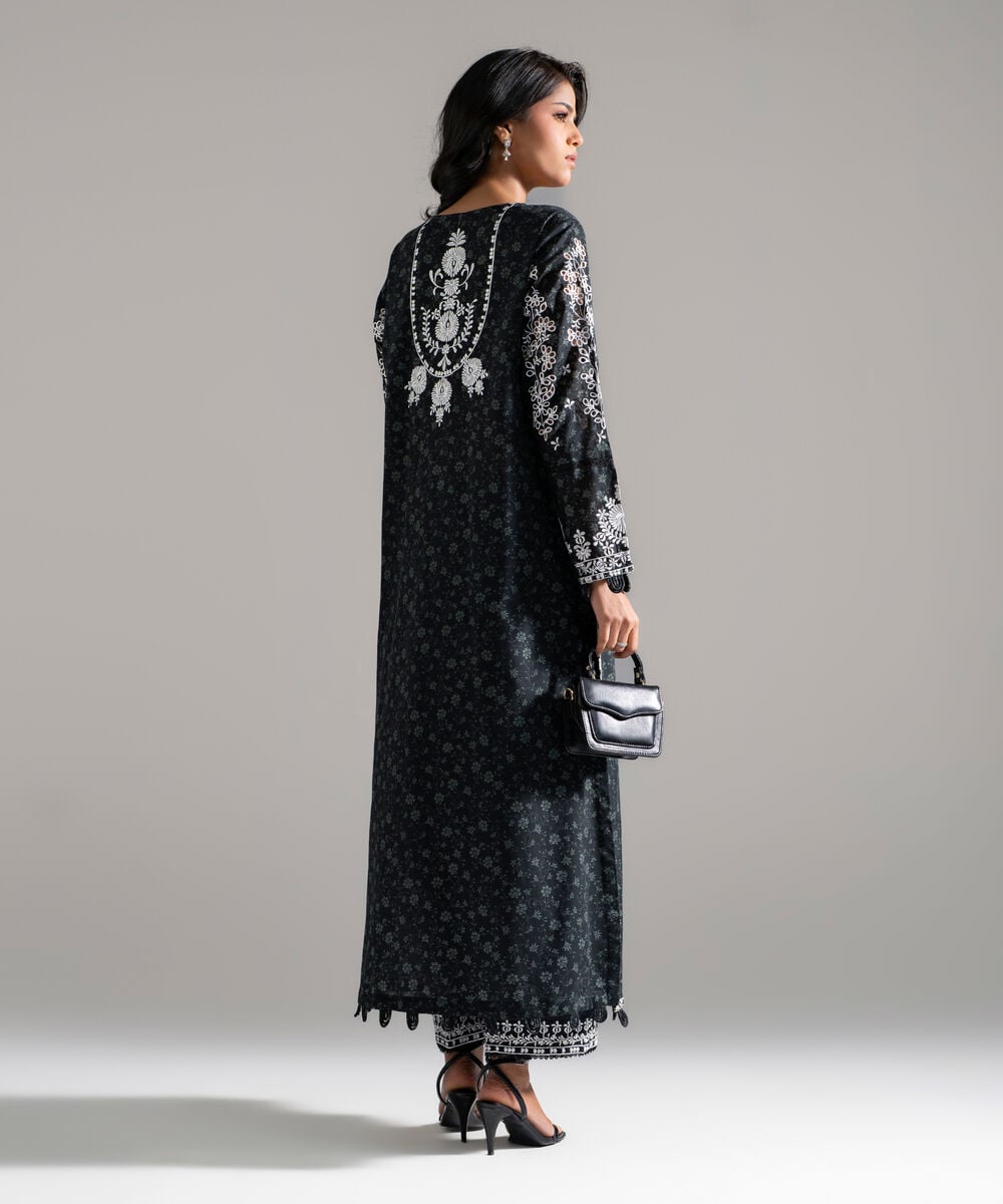 2 Piece - Embroidered Lawn Suit PRW26SSTV964