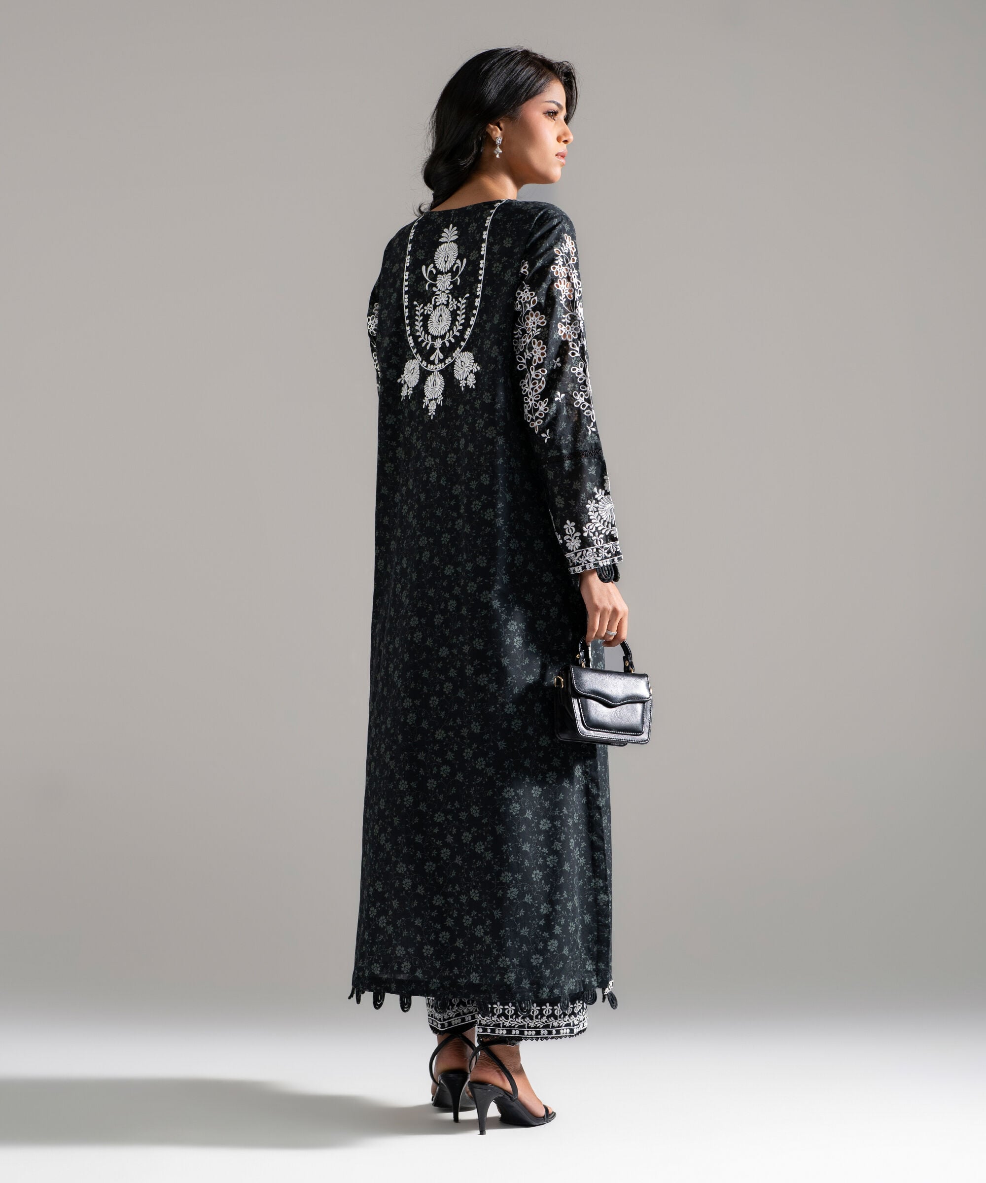 2 Piece - Embroidered Lawn Suit PRW26SSTV964