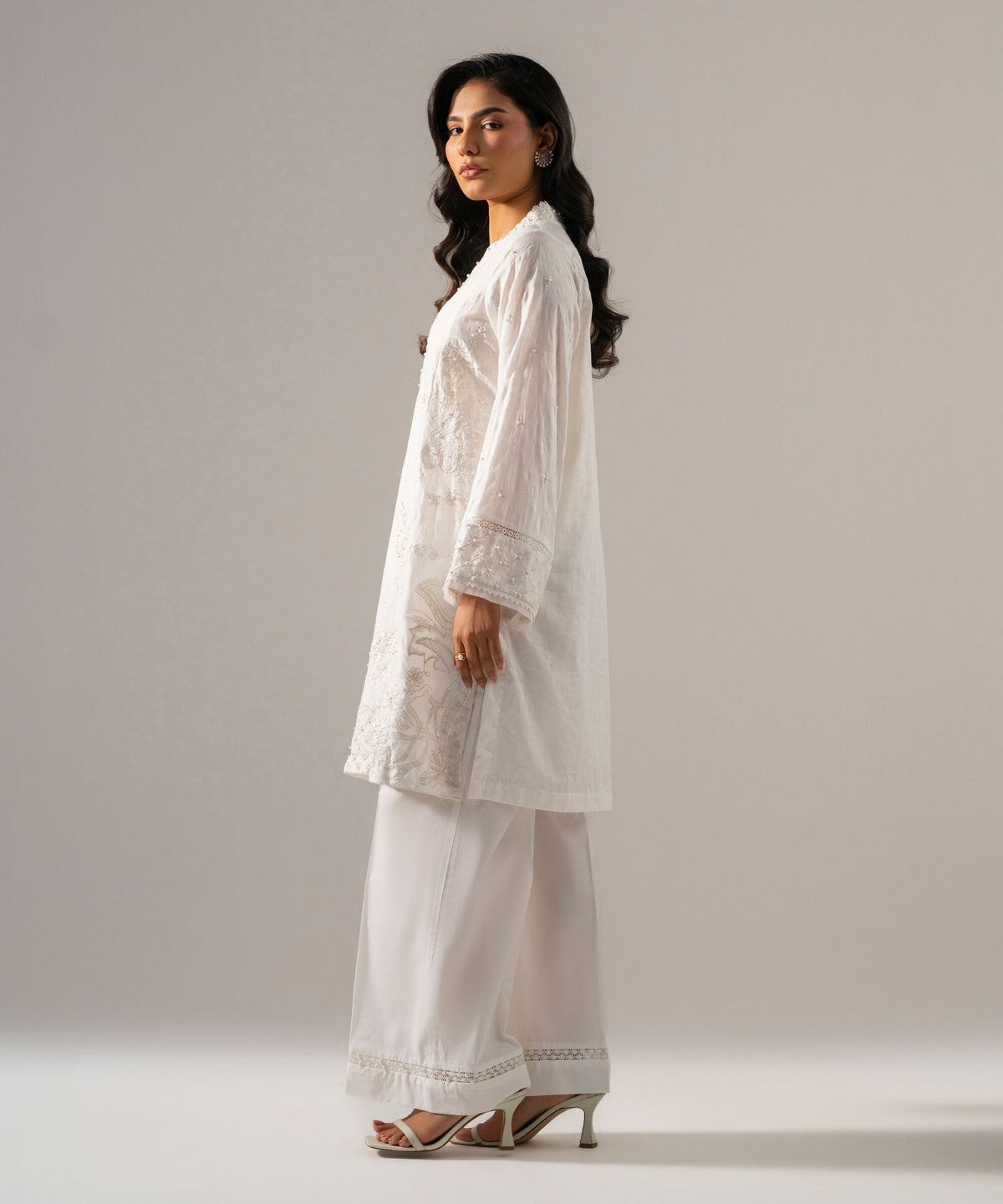2 Piece - Embroidered Jacquard Suit PRW26STV1028