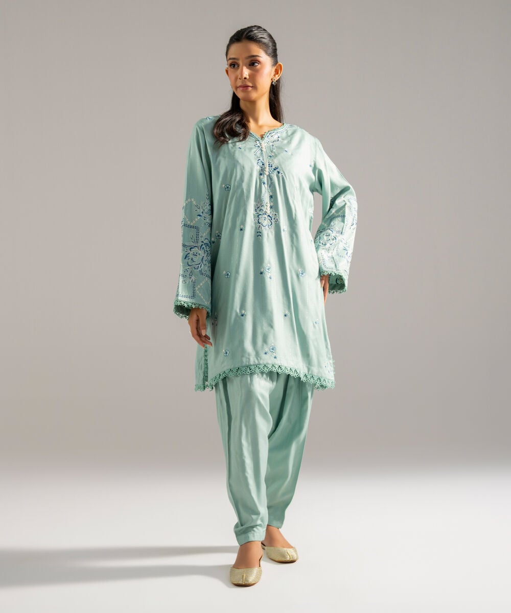 Embroidered Crepe Shirt PRW26WMV923S