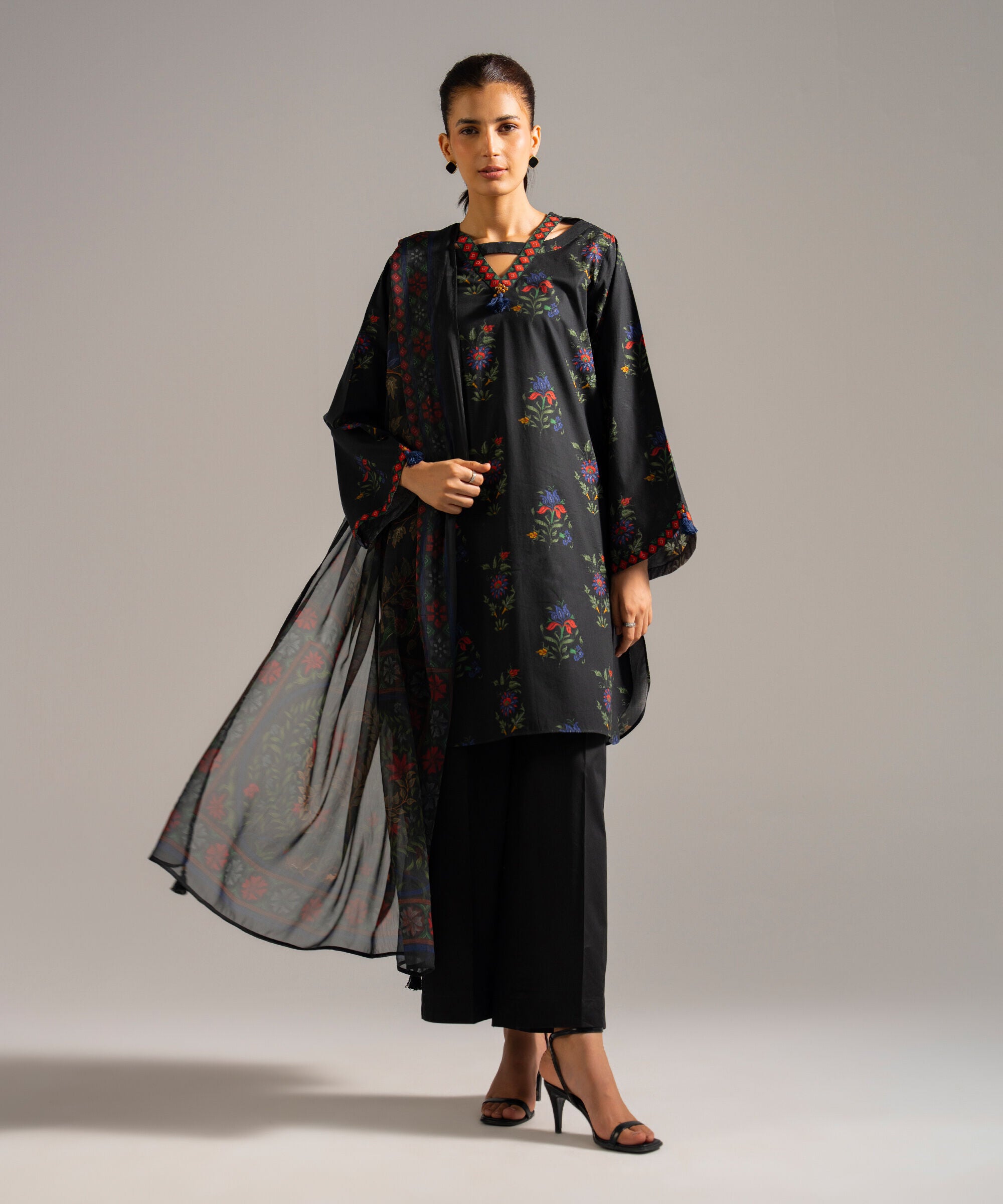 Printed Dupatta PRW2CAHMV82D