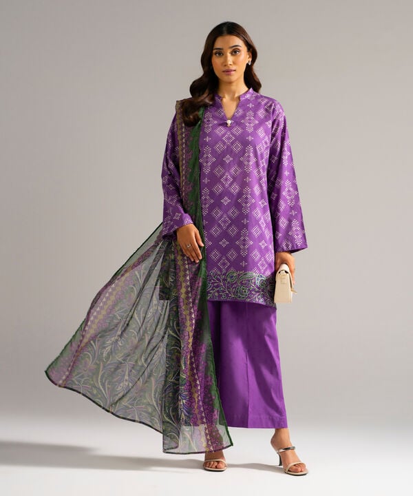 3 Piece - Embroidered Jacquard Suit
