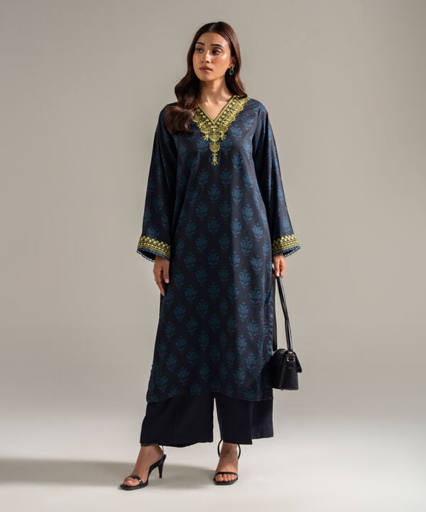 2 Piece - Embroidered Jacquard Suit