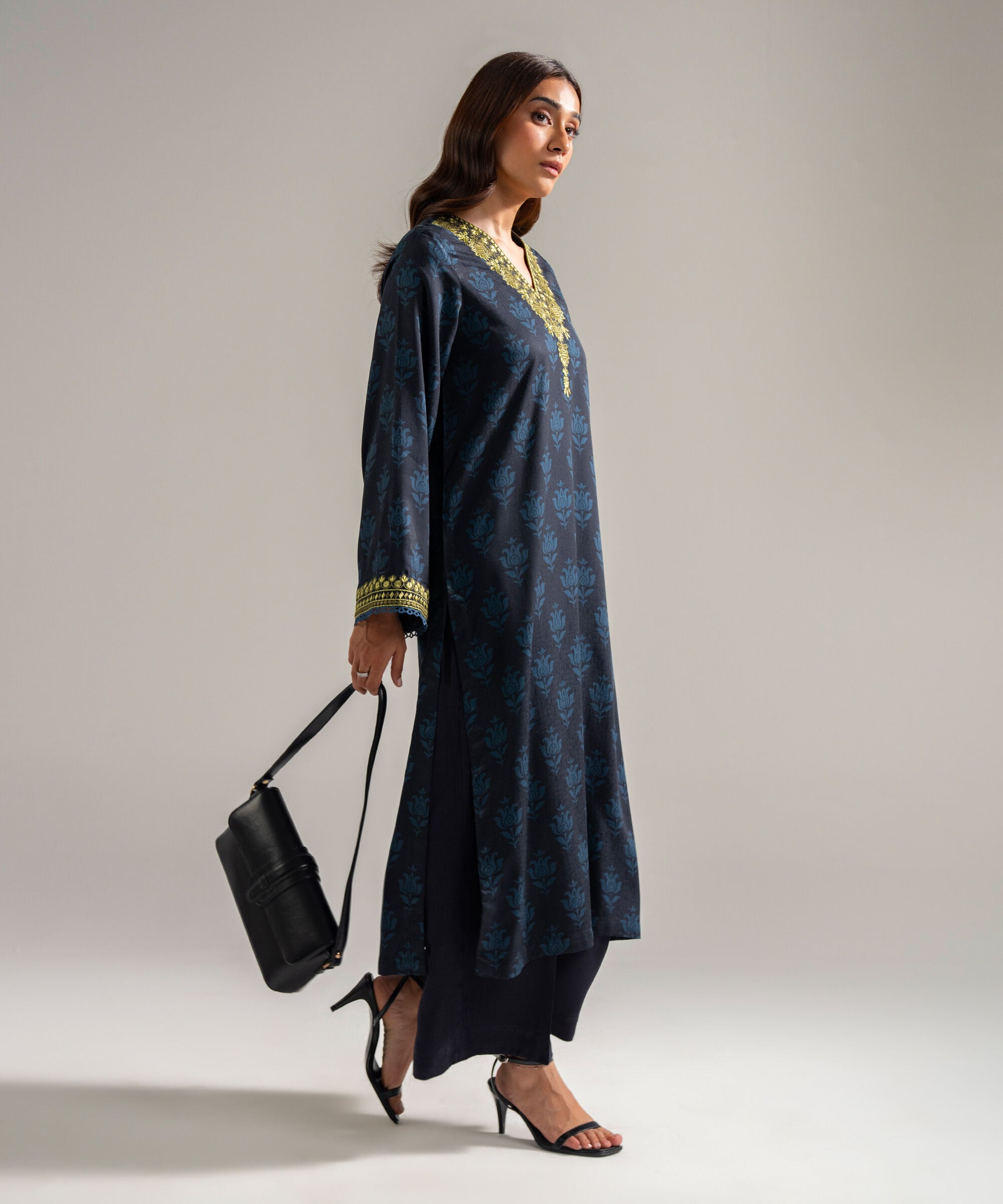 RTW 2 PC Suit PRW2SCHMV865