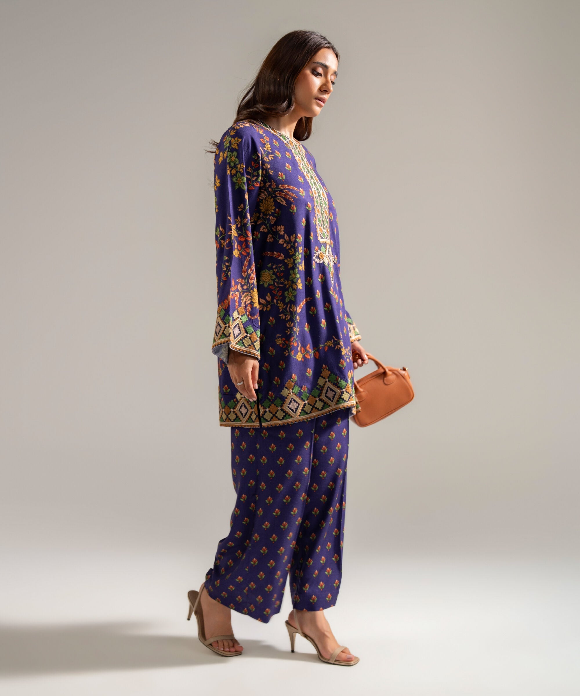RTW 2 PC Suit PRW2SCHMV867