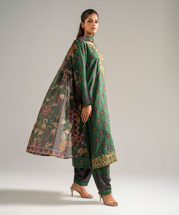 3 Piece - Embroidered Jacquard Suit