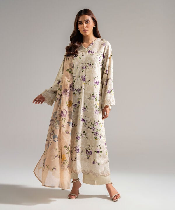3 Piece - Embroidered Jacquard Suit