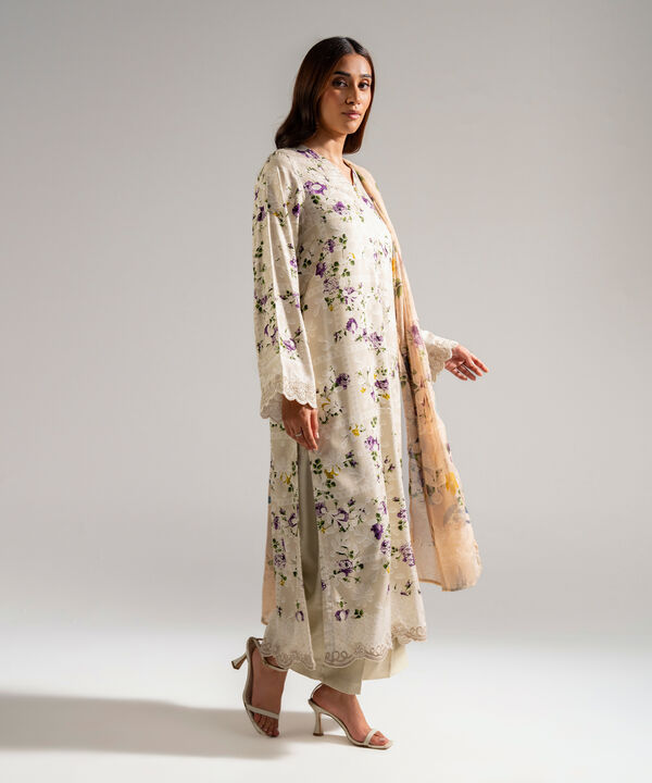 3 Piece - Embroidered Jacquard Suit
