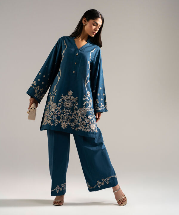 2 Piece - Embroidered Jacquard Suit