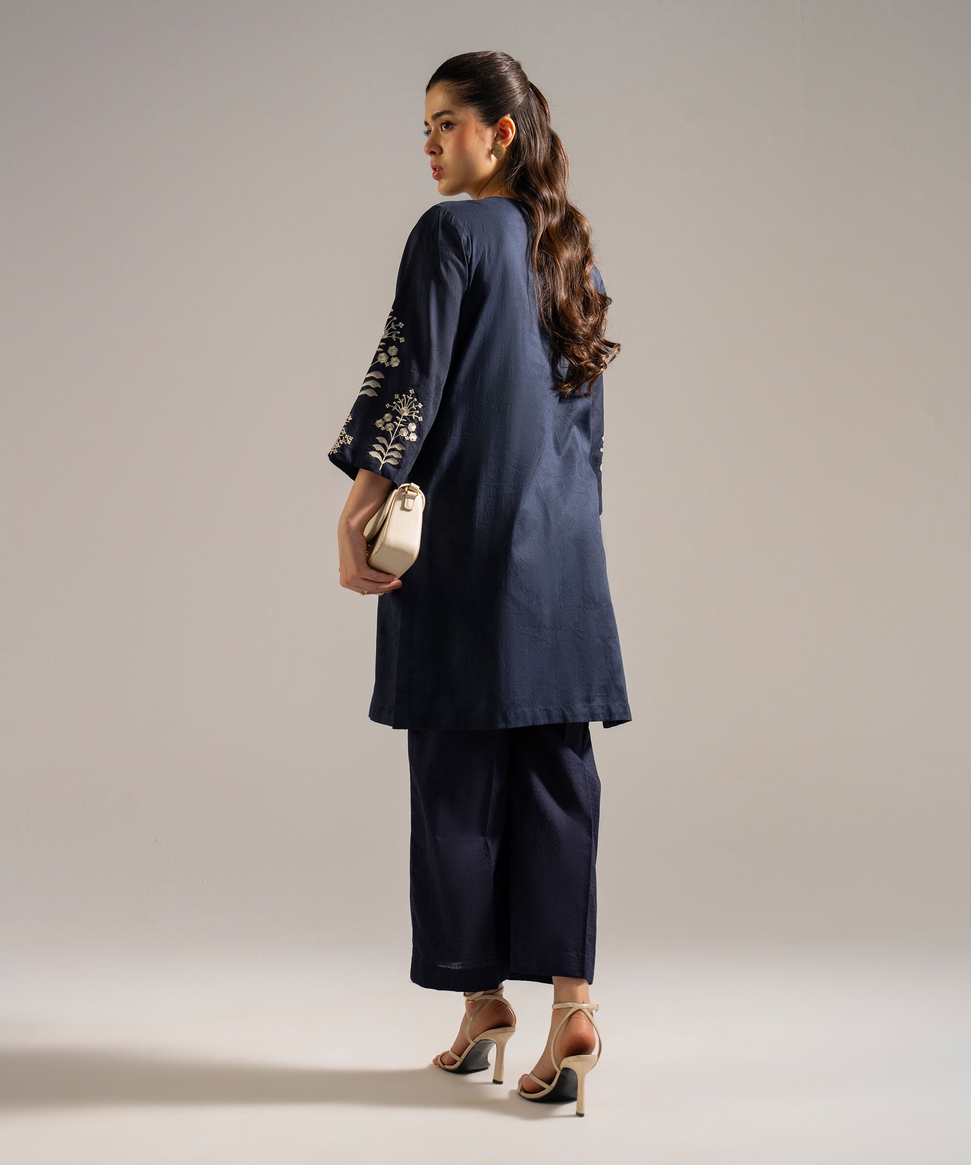 RTW 2 PC Suit PRW6SCHMV849