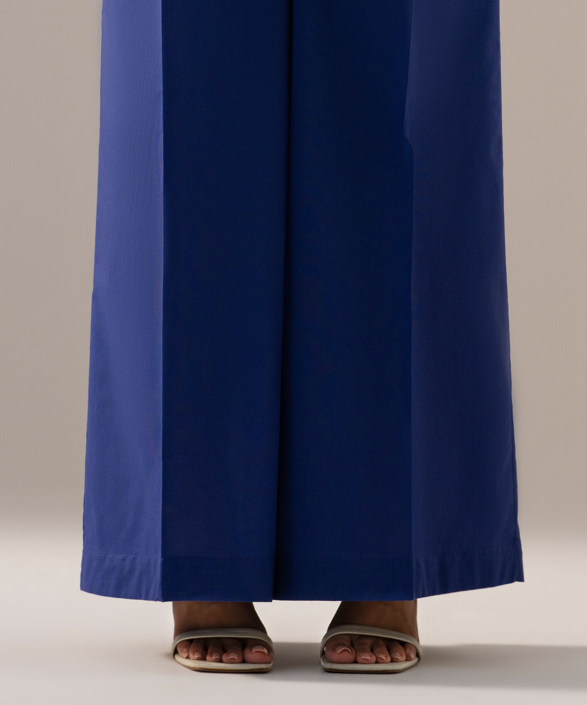 Solid Cambric Flared Pants PRWCAHMV918T