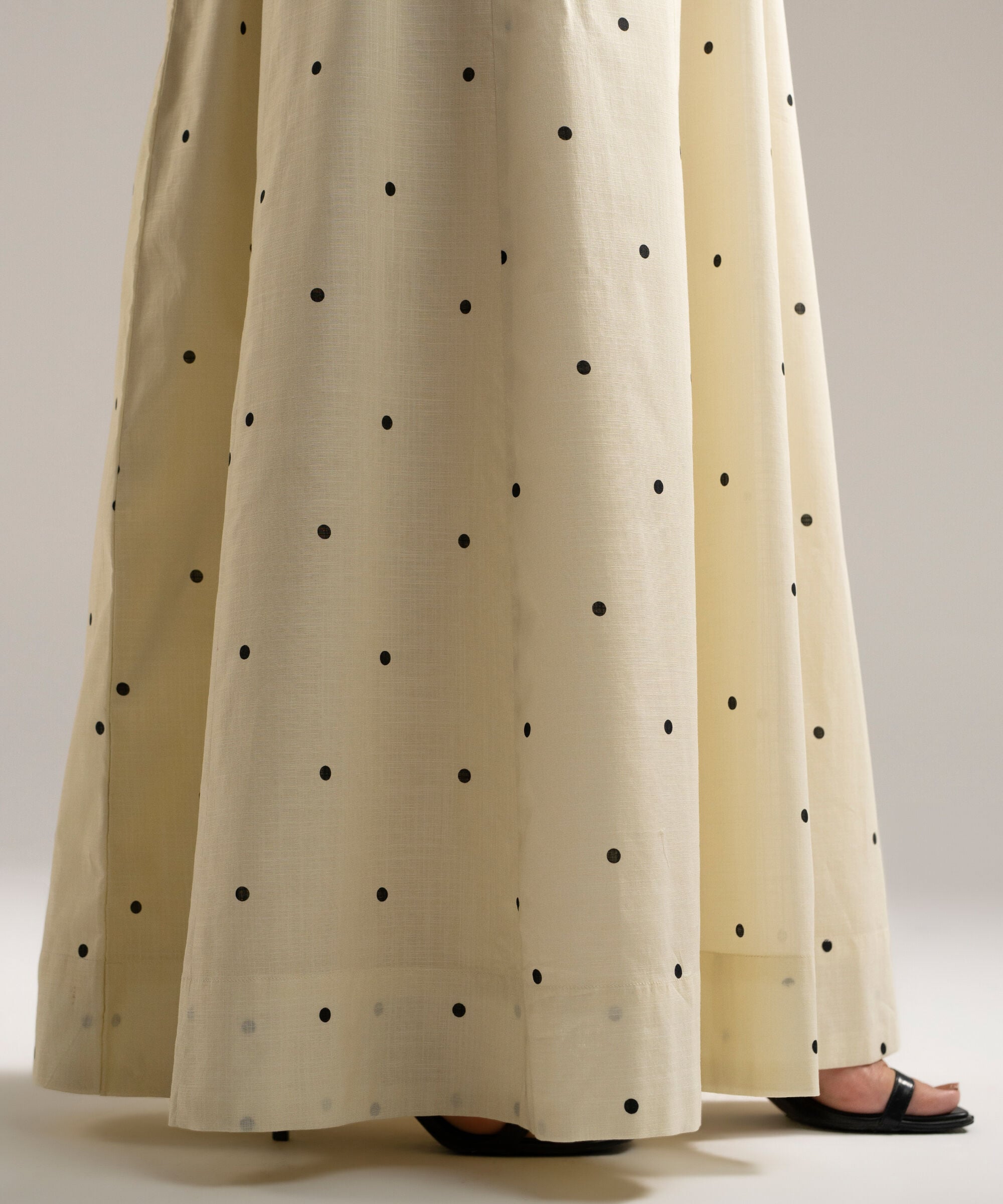 Women's RTW Cross Hatch Printed White Lehnga