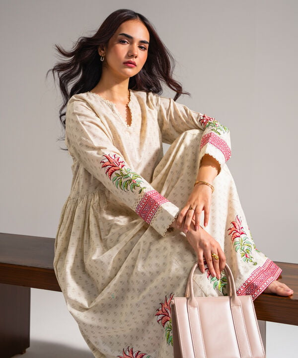 Printed Lawn Peshwas