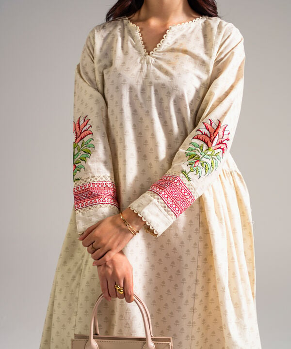 Printed Lawn Peshwas