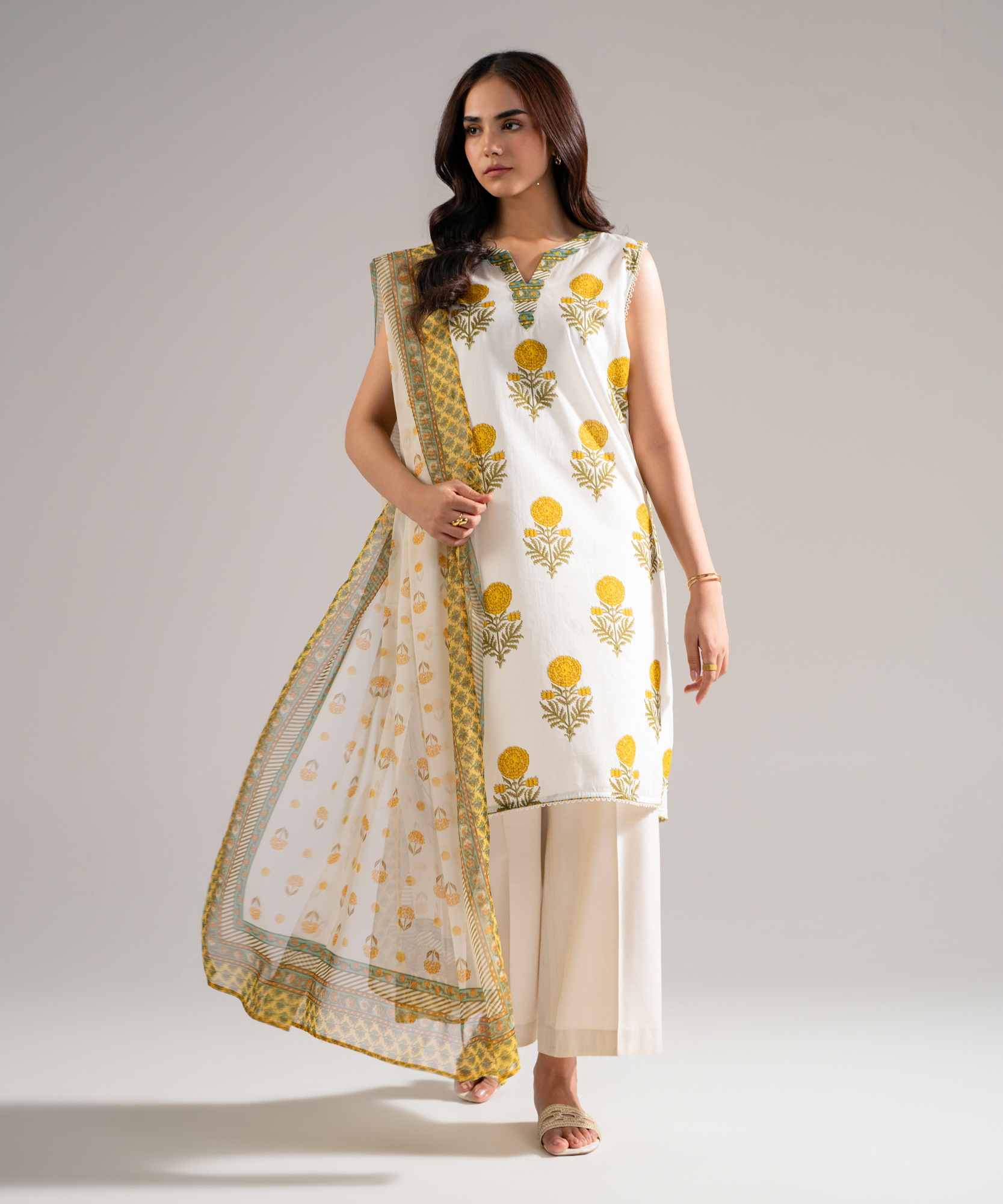 Printed Dupatta PRWCAWMV821D