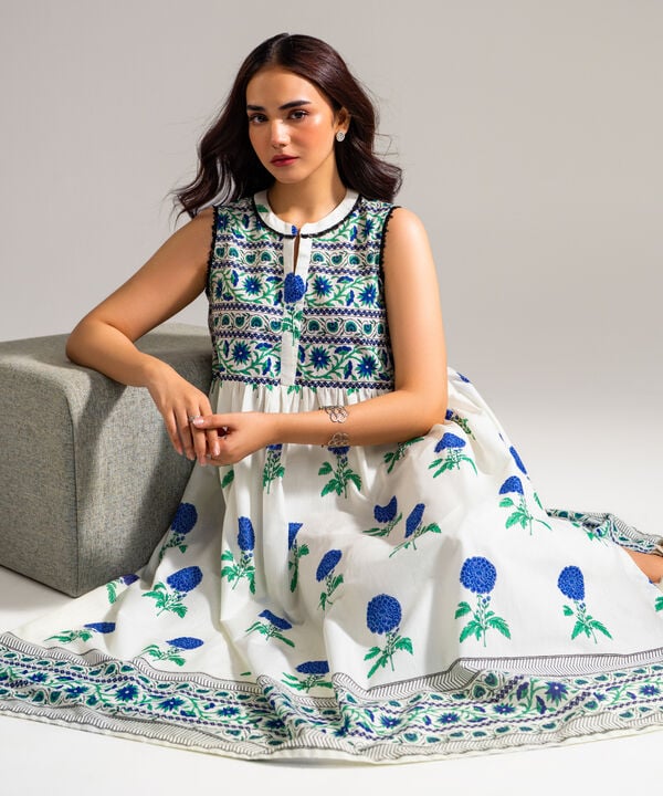 Printed Lawn Peshwas