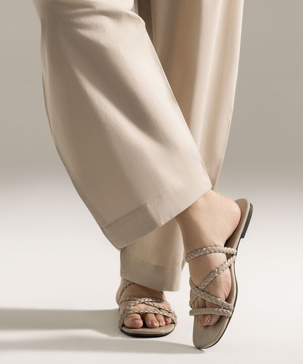 Solid Cambric Shalwar