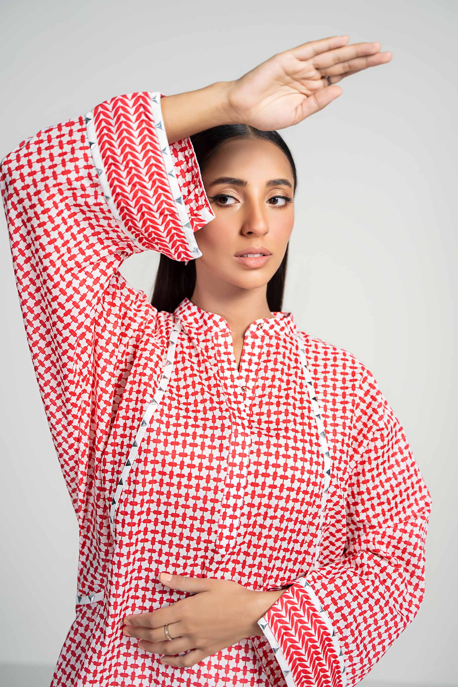 https://cdn.shopify.com/s/files/1/0620/8788/9062/files/PS-PF24-05RedCloseup1.jpg?v=1723713949