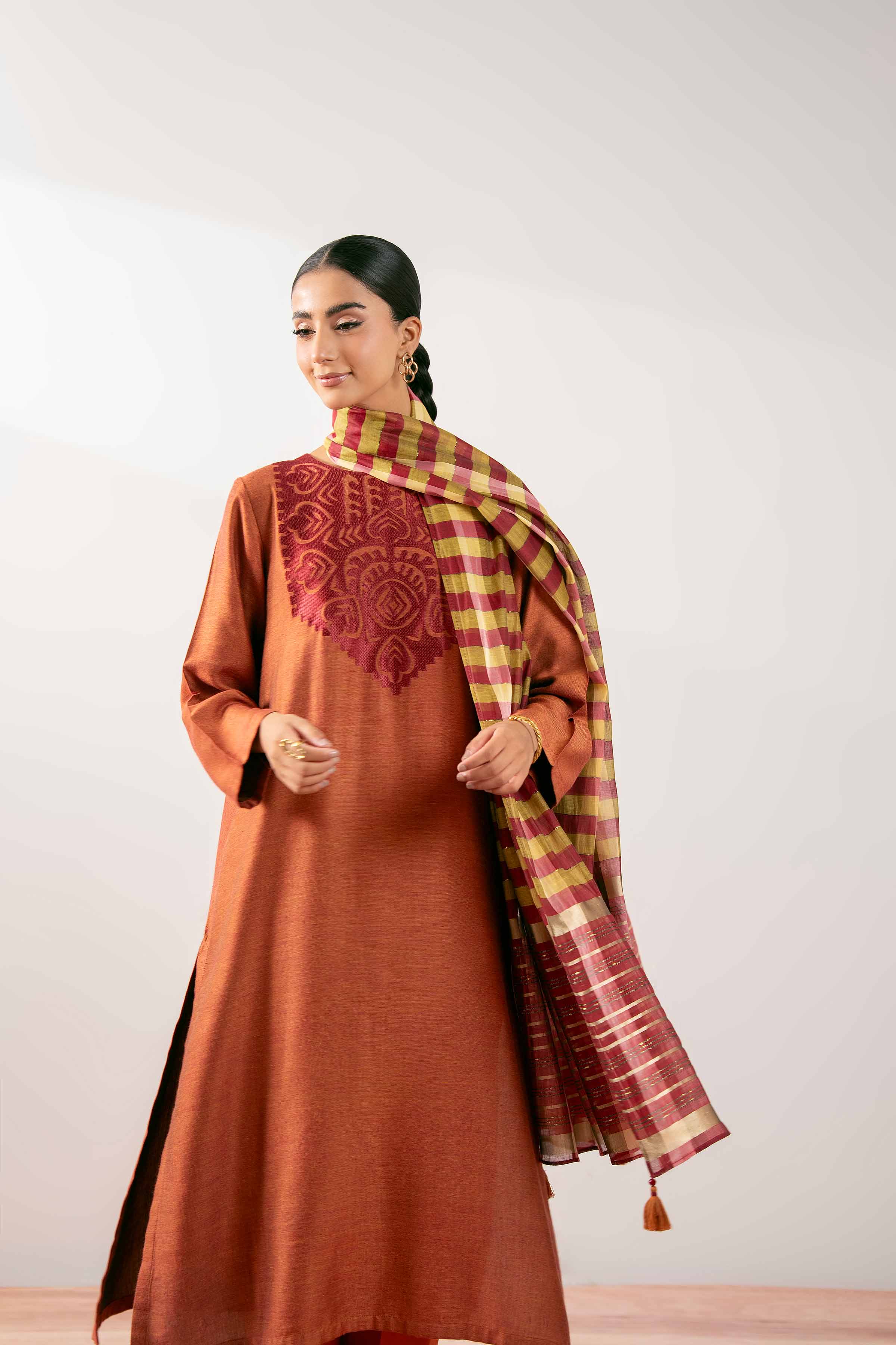 3 Piece - Embroidered Suit - PS25-212