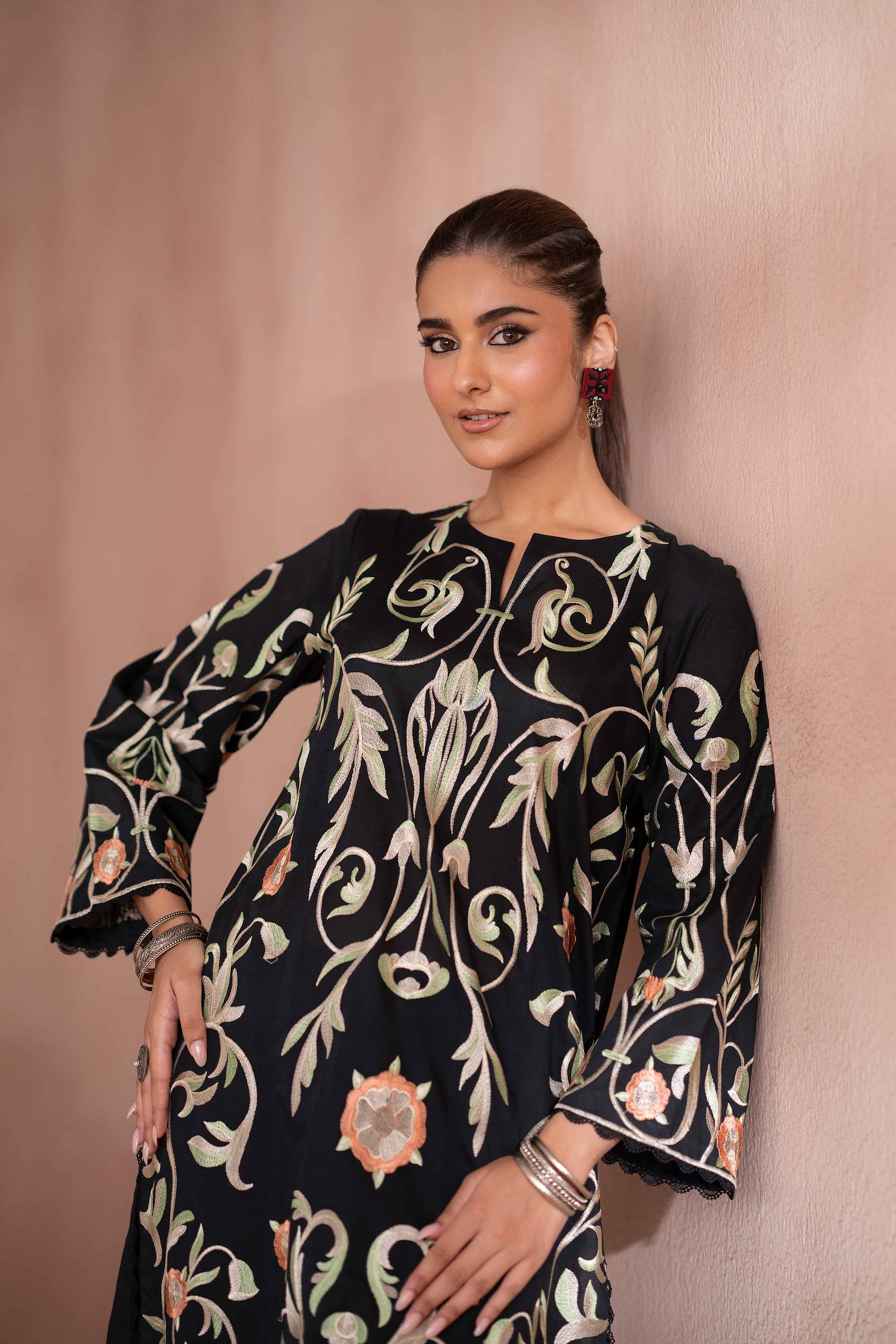 2 Piece - Embroidered Suit - PS25-213