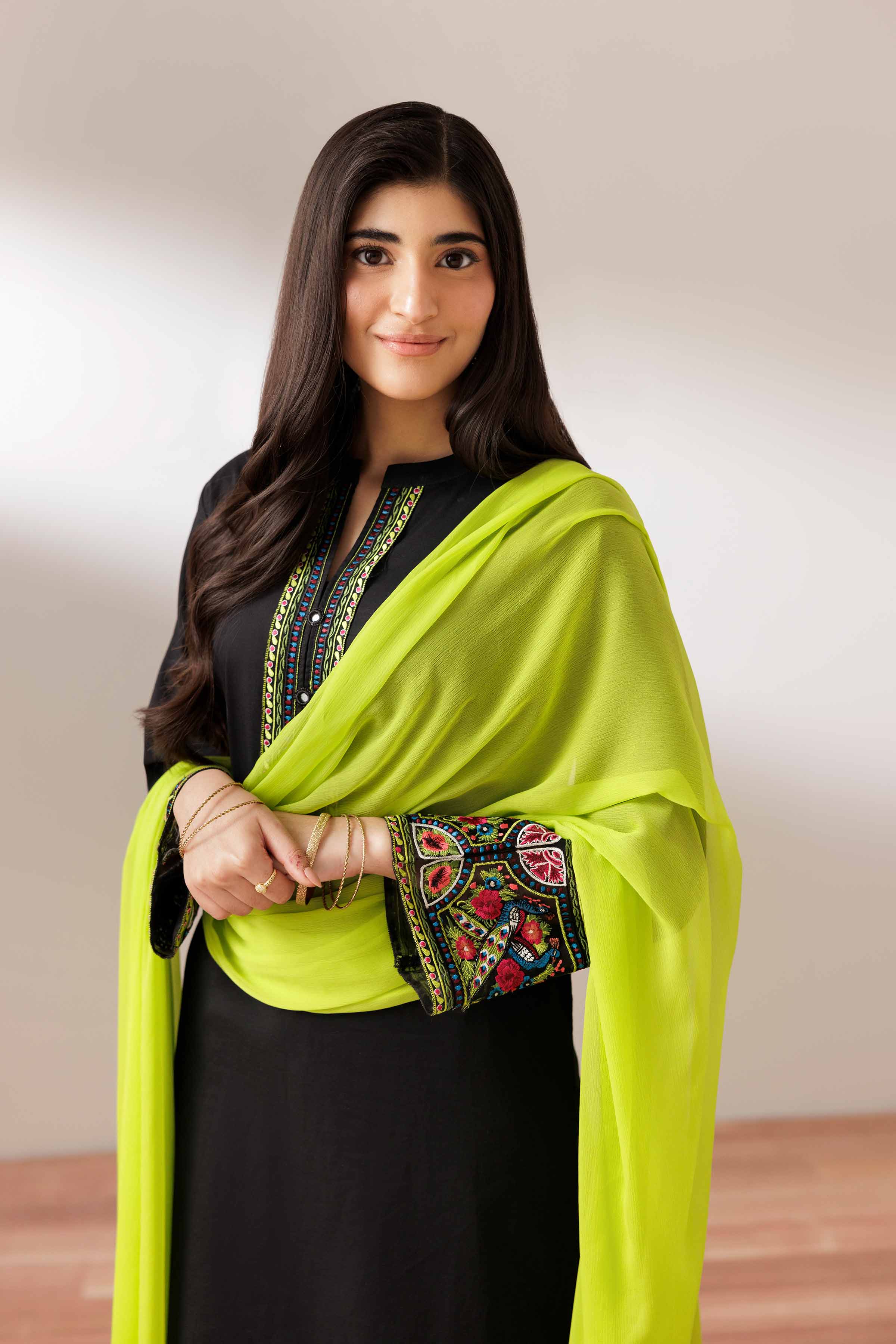 3 Piece - Embroidered Suit - PS25-257