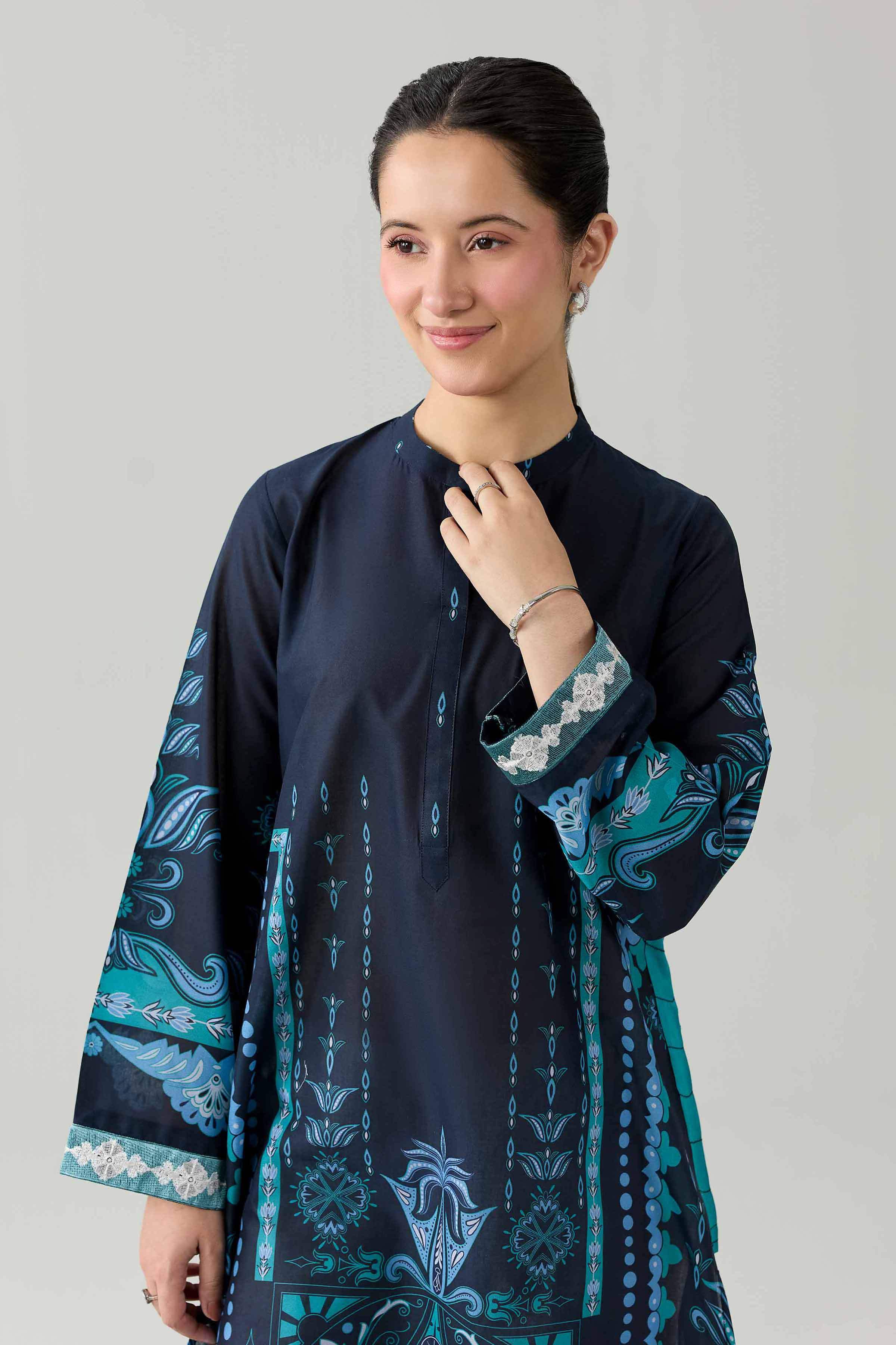 Printed Embroidered Shirt - PS26-08