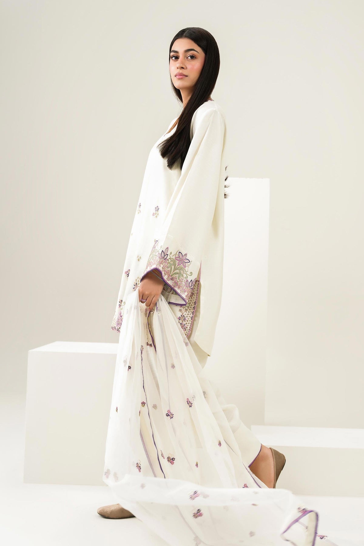 3 Piece - Embroidered Suit - PS26-169