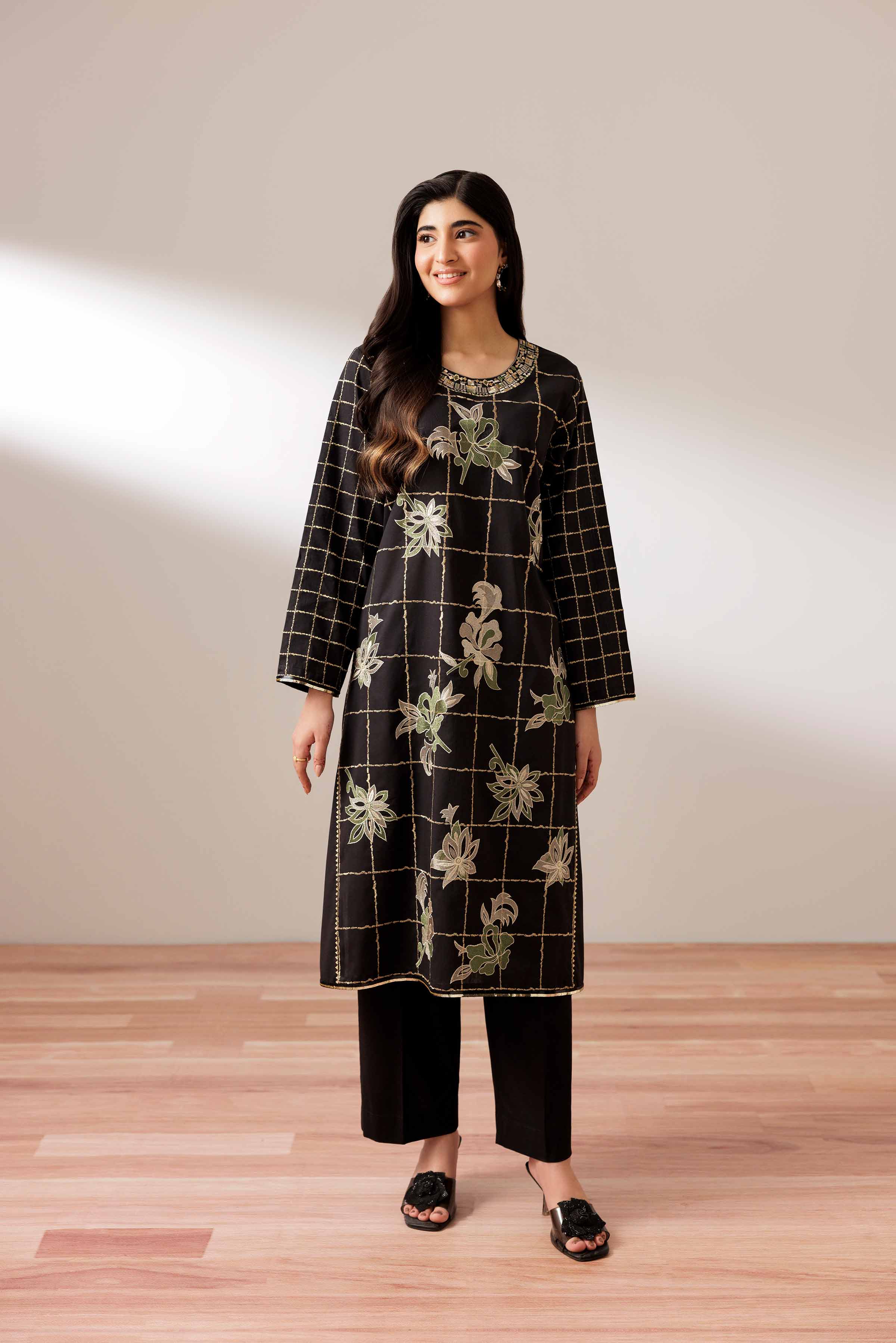 2 Piece - Embroidered Suit - PUS25-73