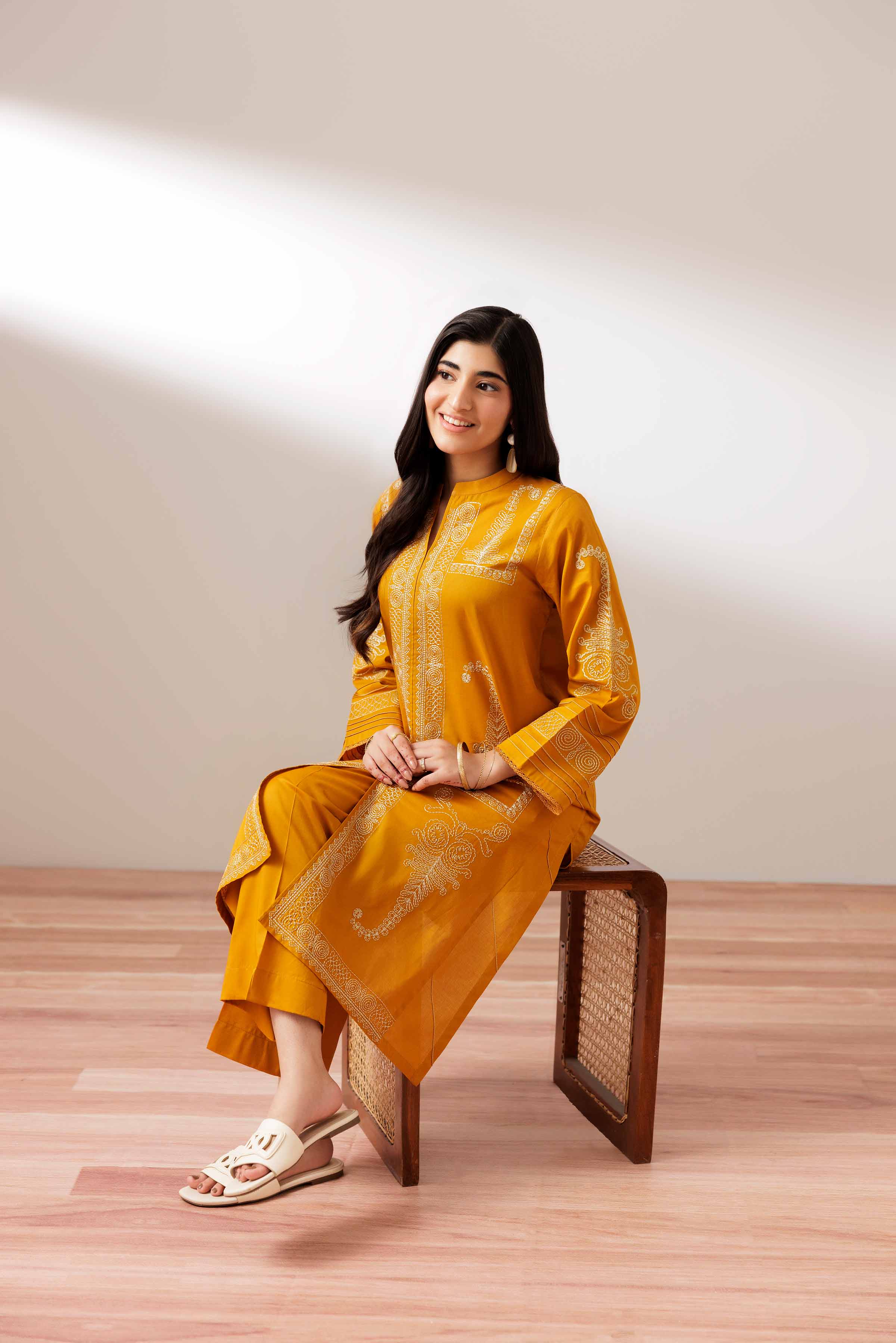 2 Piece - Embroidered Suit - PUS25-74