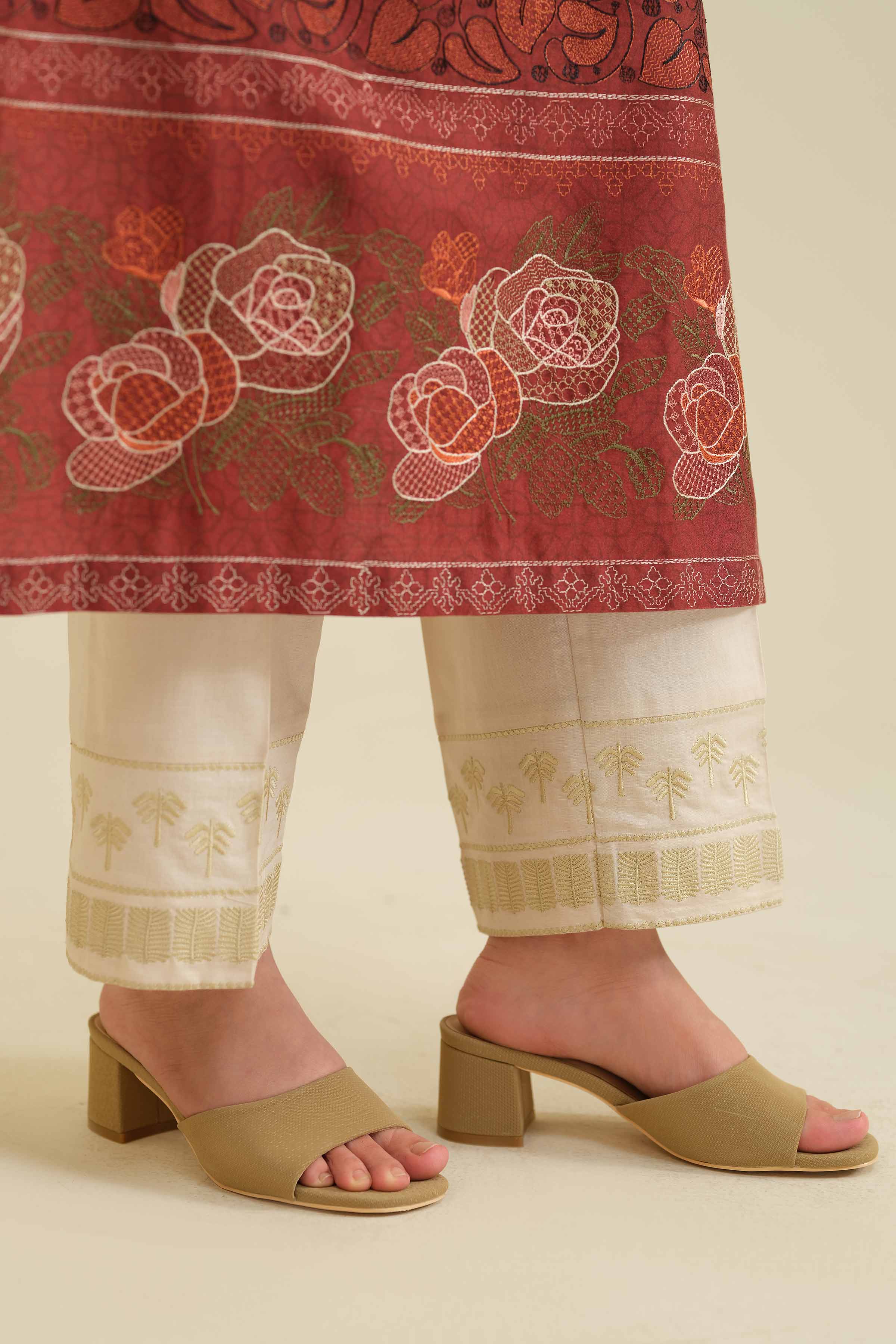 Embroidered Trousers - PW25-104