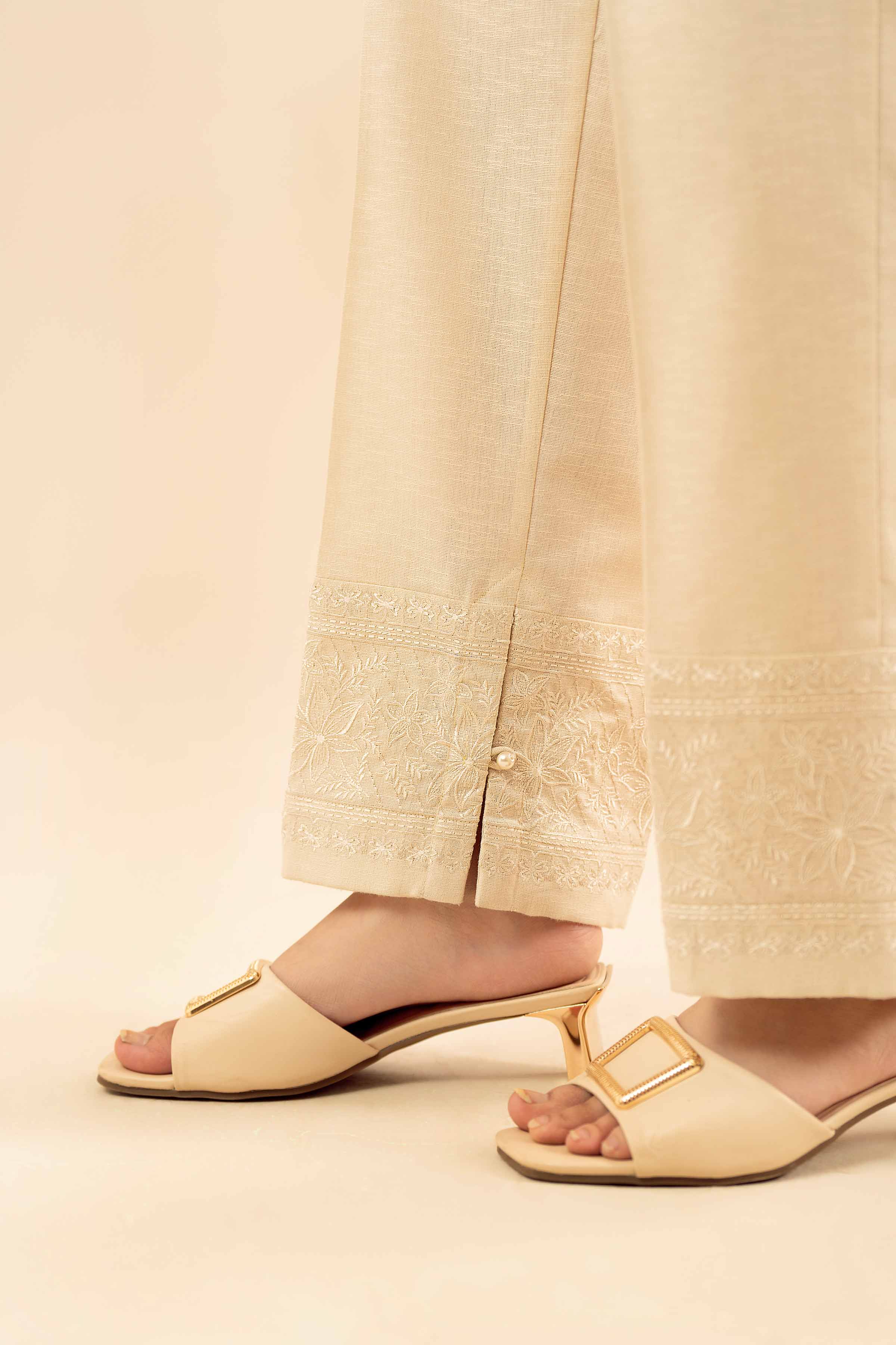 Embroidered Trousers - PW25-118