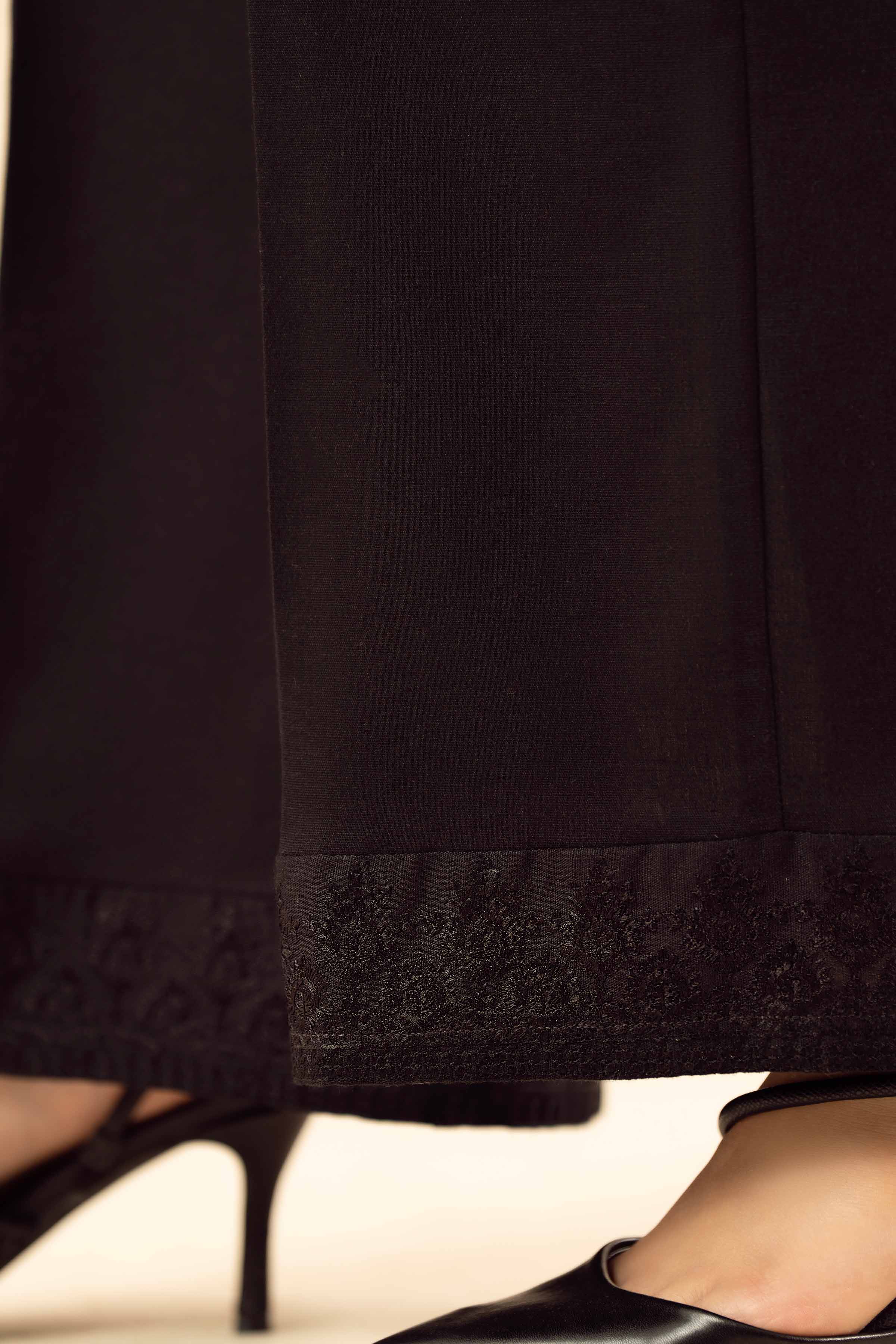Embroidered Pants - PW25-140