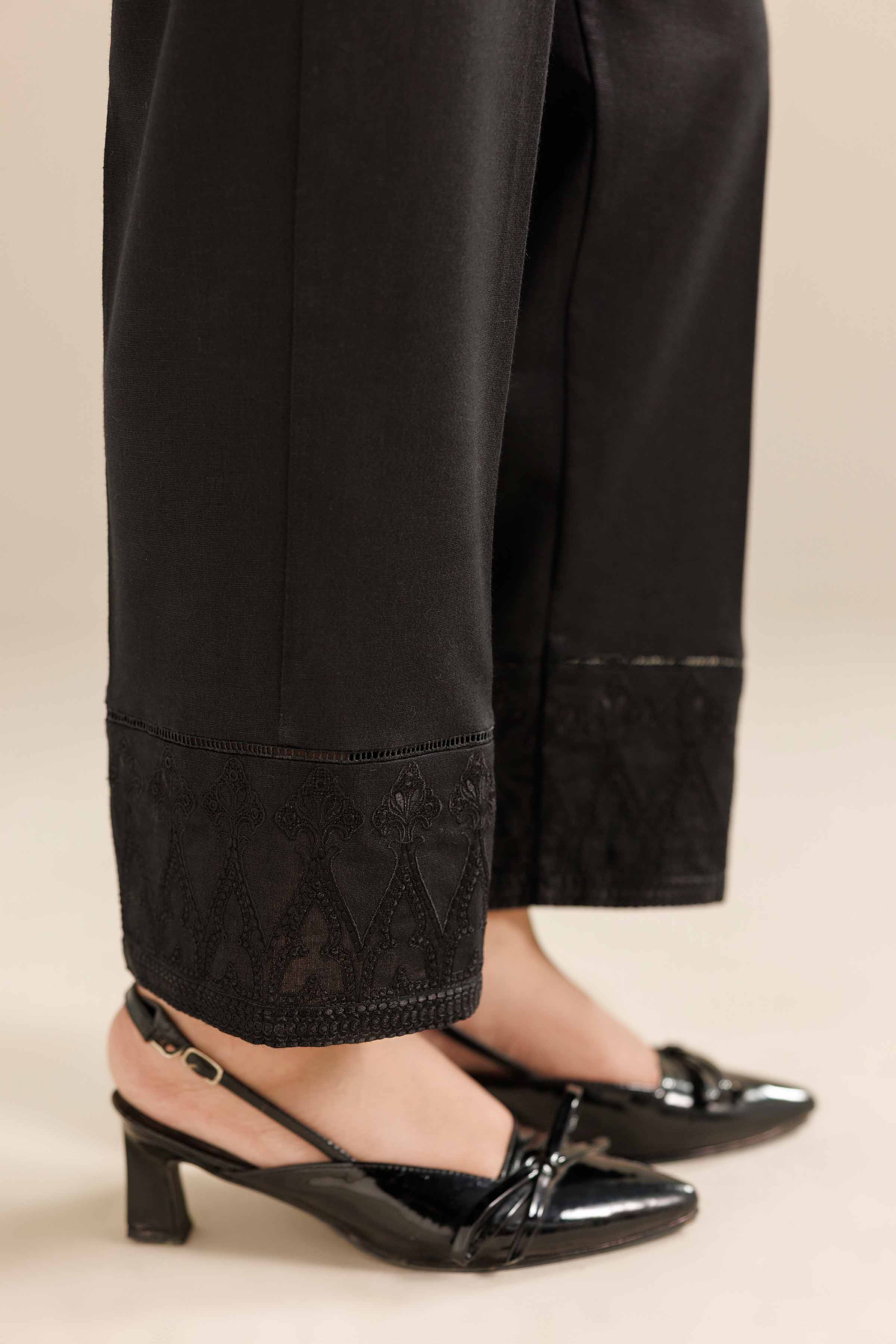 Embroidered Trousers - PW25-152